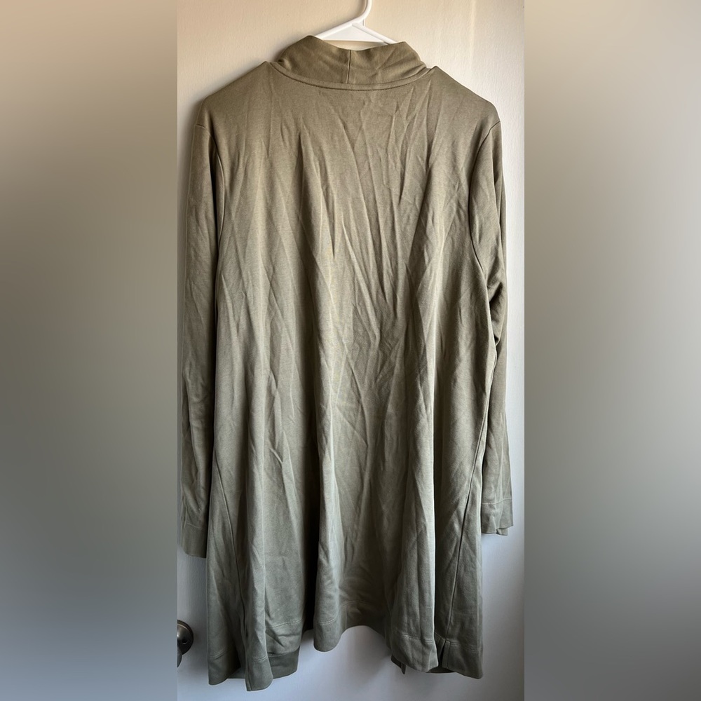 NWOT Isaac Mizrahi Olive Green Essentials Cardigan - Picture 2 of 4